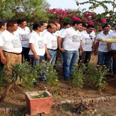 Daa959d5 3d43 475d B316 13cef0120df4